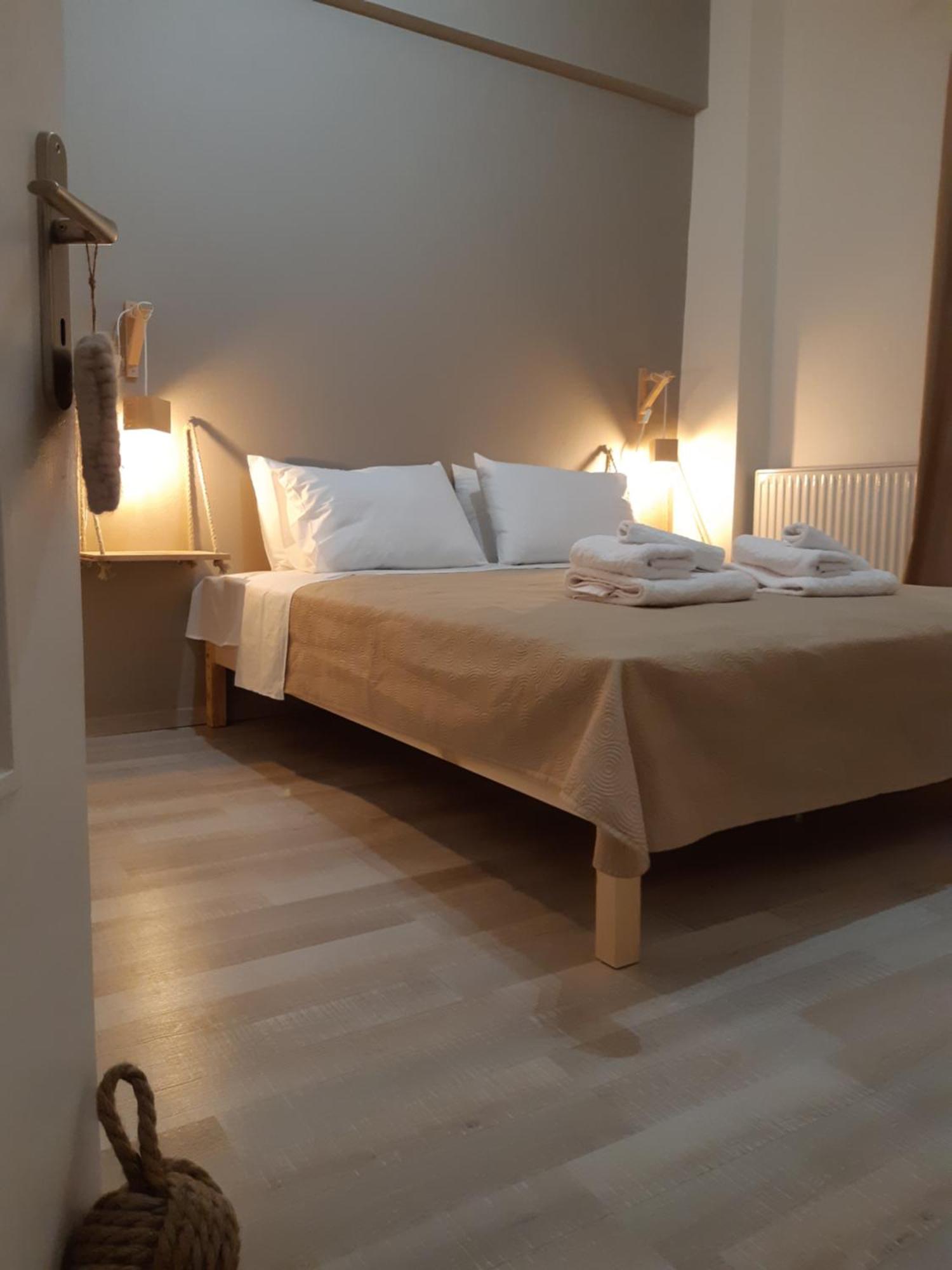 דירות Delphic Moments - Sunny App 3Br, 2Ba With View מראה חיצוני תמונה