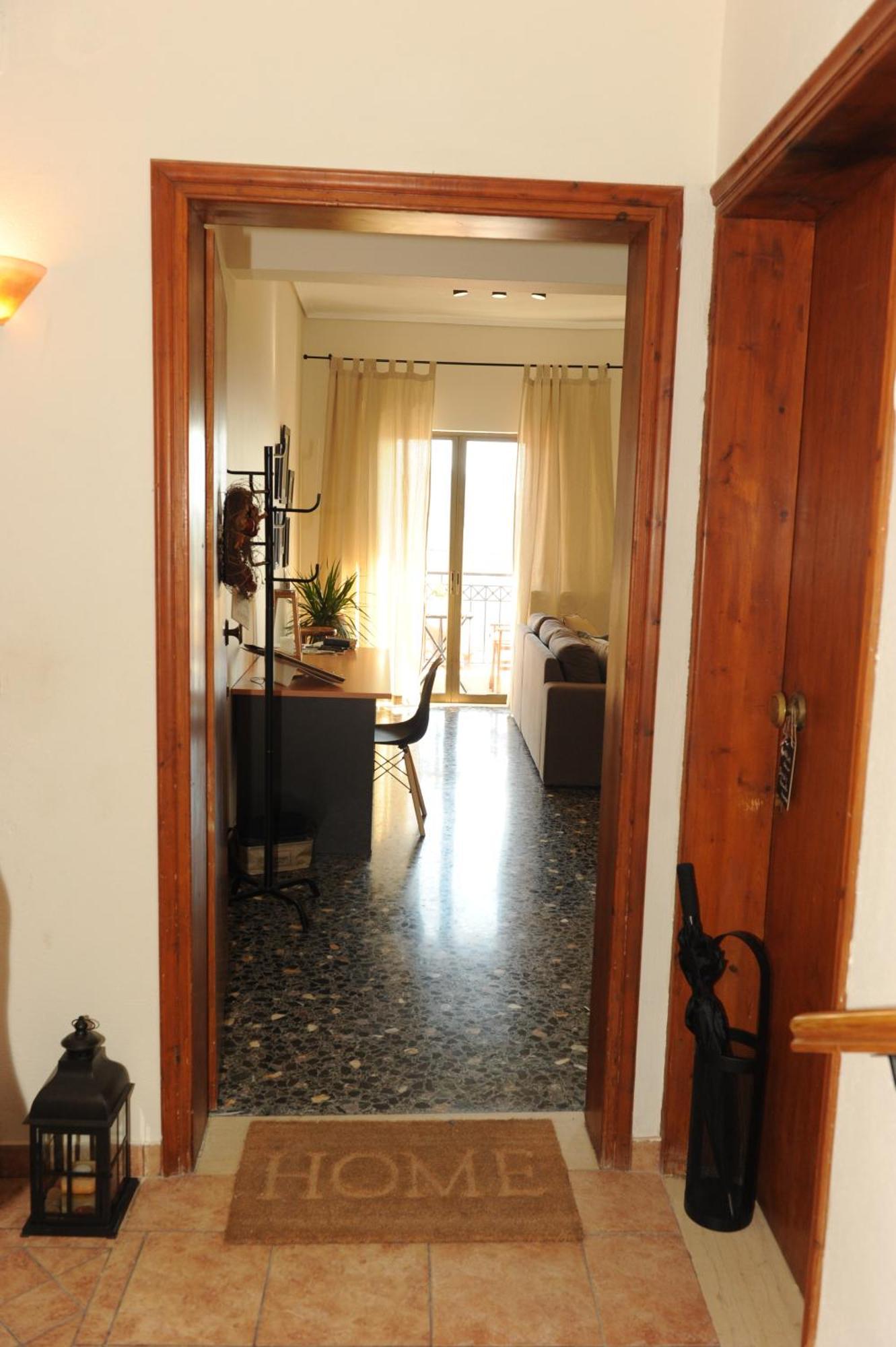 דירות Delphic Moments - Sunny App 3Br, 2Ba With View מראה חיצוני תמונה